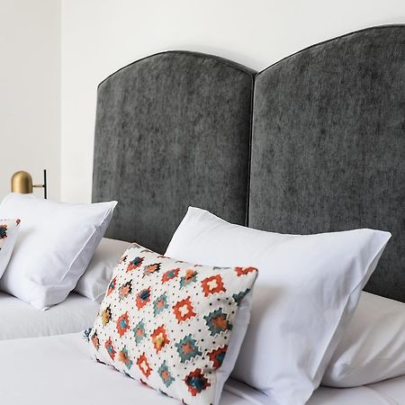 The Florance Hotel Launceston Bagian luar foto