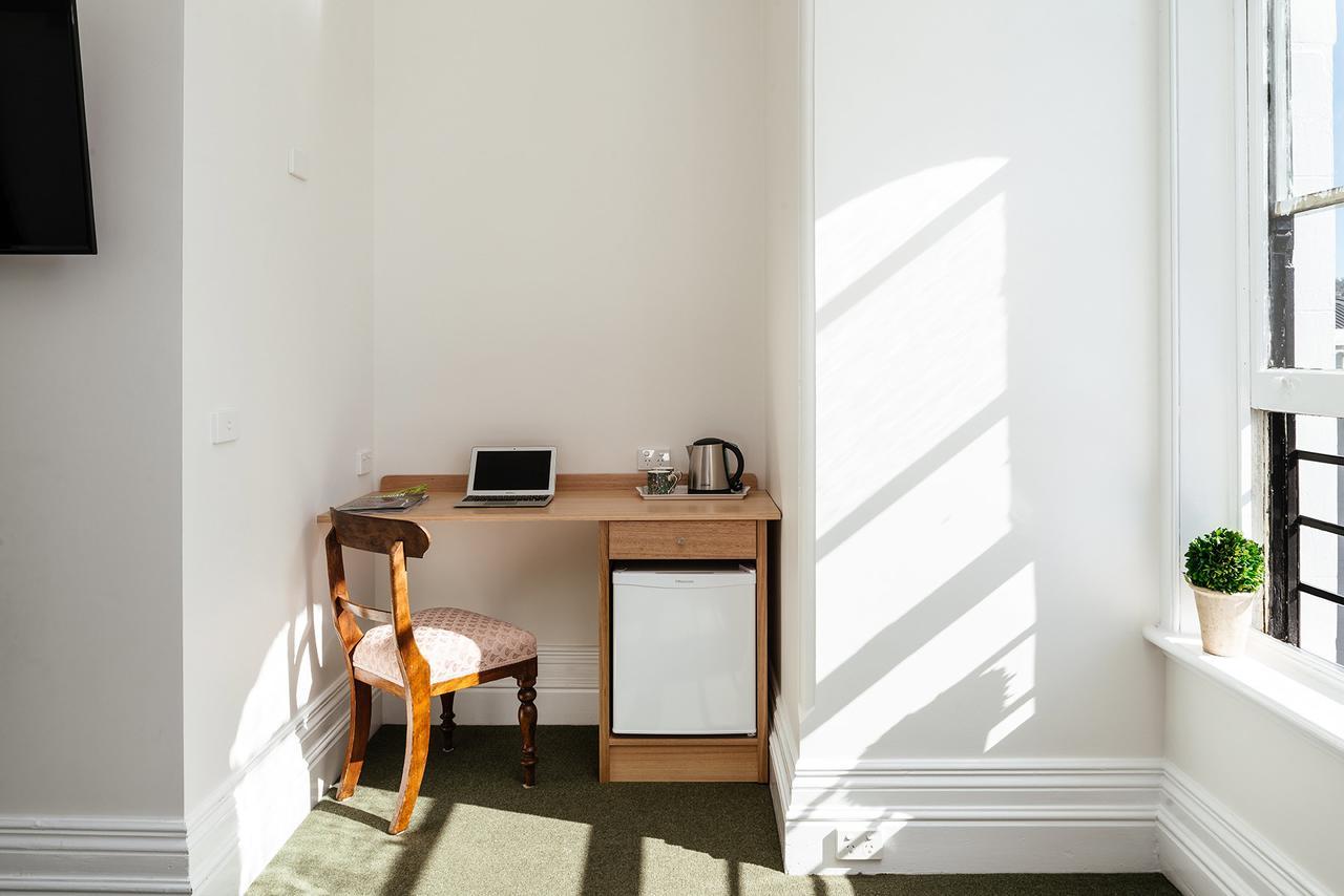 The Florance Hotel Launceston Bagian luar foto